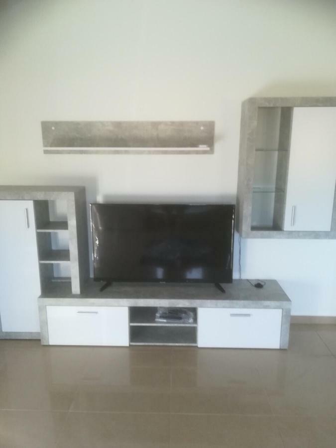 Appartamento Apartman Ki Pola Esterno foto